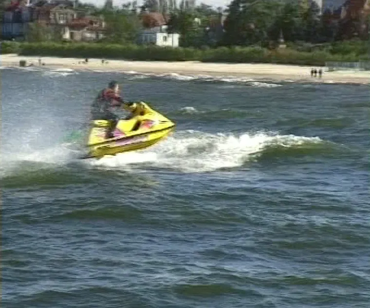 Serwis skuterów wodnych SeaHands, archiwum z 1994 roku, skutery wodne na Zatoce Gdańskiej